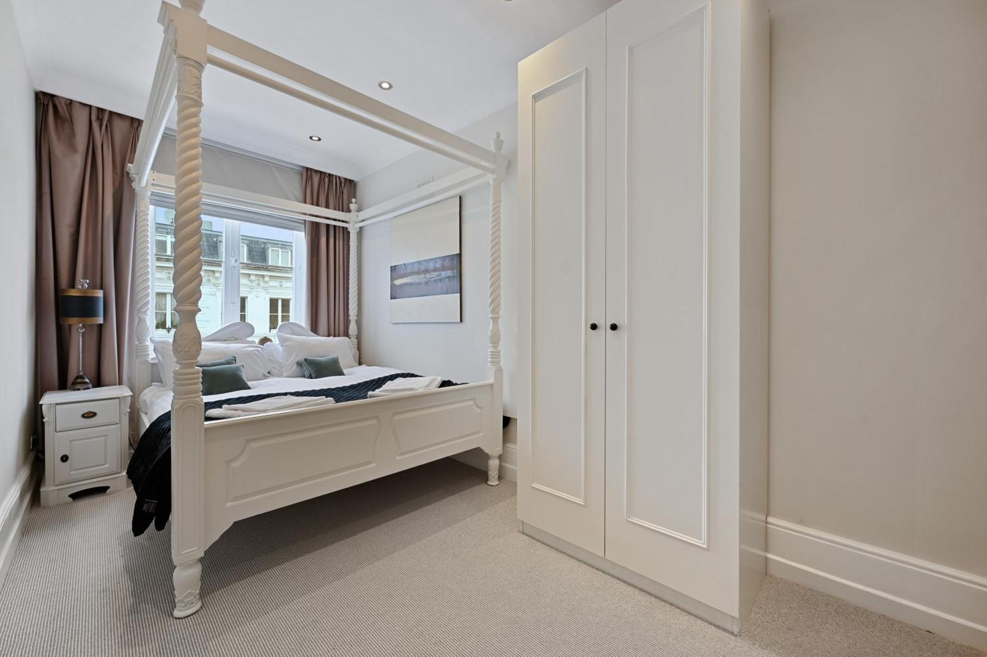 Apartamento Beautiful 2 King Size Beds 2 Bath- Sleeps 5 In Earls Court Londres Exterior foto