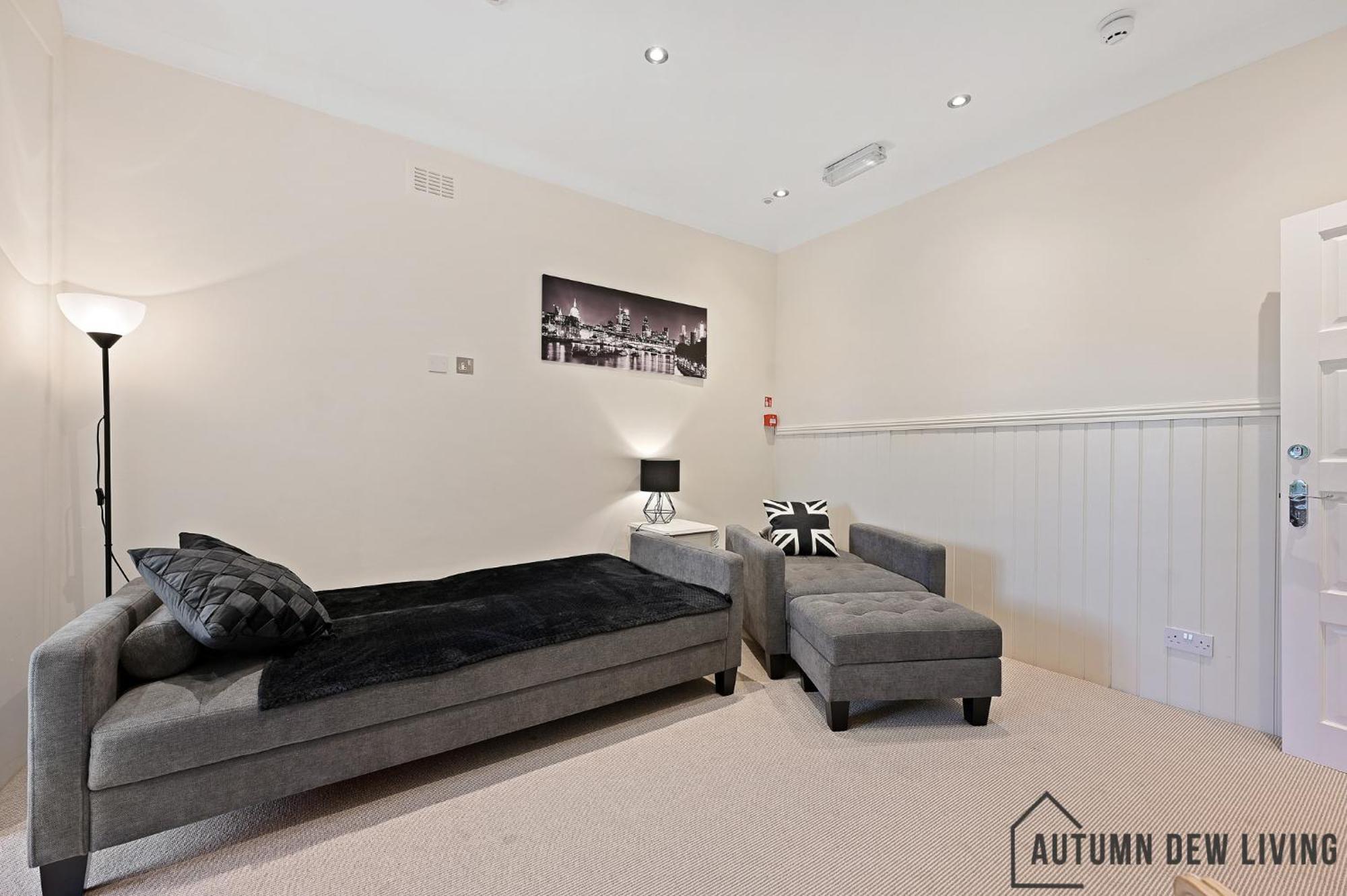 Apartamento Beautiful 2 King Size Beds 2 Bath- Sleeps 5 In Earls Court Londres Exterior foto